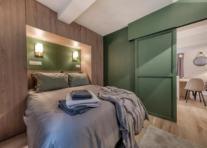 Renovated Saint-germain-des-pres - Le Bon Marche Paris