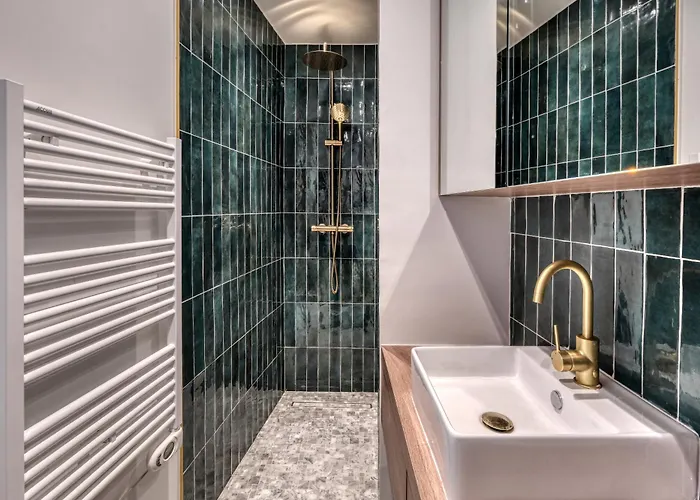 Casa de hóspedes Renovated Saint-germain-des-pres - Le Bon Marche 4*